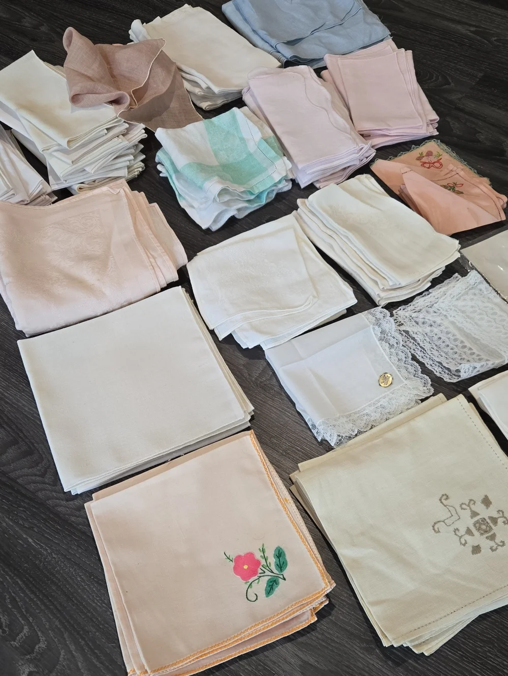 Over 100 Assorted Vintage Cloth Napkins & Handkerchiefs - Pastel Mix